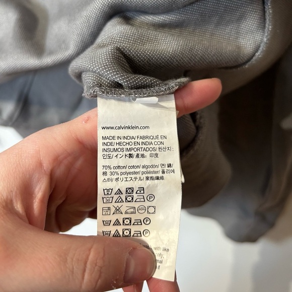 🎉4/30$🎉 Calvin Klein Gray Quarter-Zip Sweatshirt – XL 🧥 - Picture 4 of 5